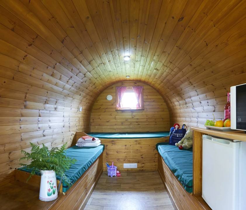 PINEWOOD PARK Glamping Yorkshire With Hot Tub - UK Glamping